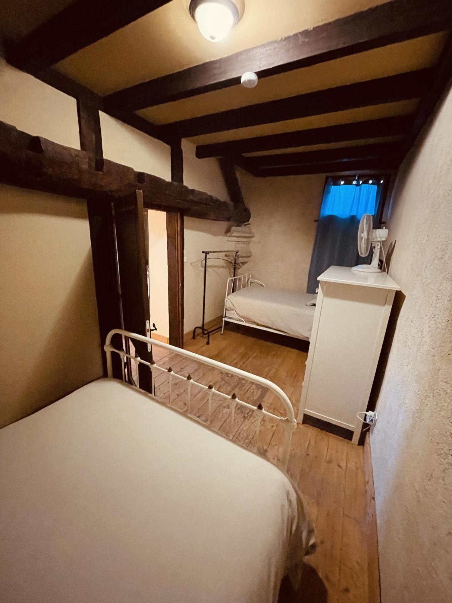 Refuge De Perreau Villa Saint-Michel-de-Montaigne Eksteriør billede